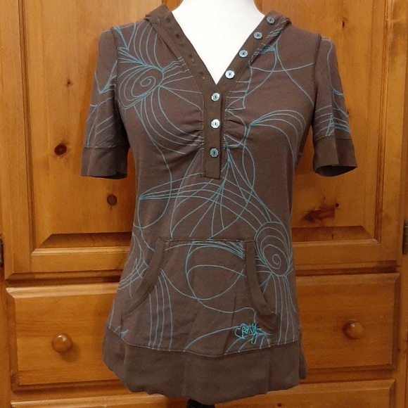 Roxy Tee Shirt Hoodie